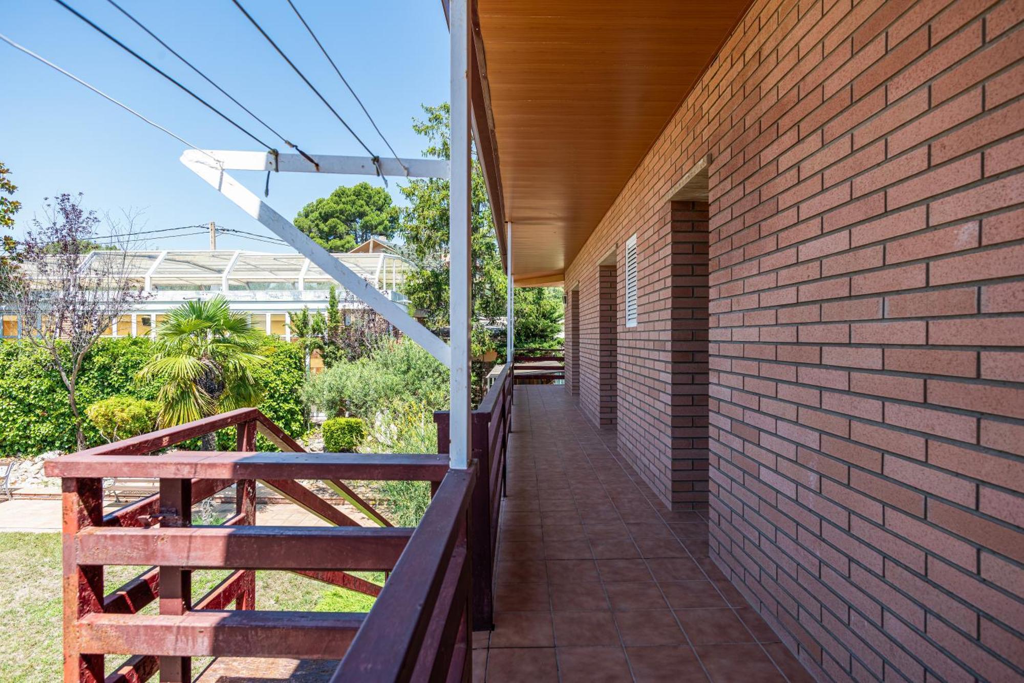 Espacio De Paz, Ideal Para Familias Villa Amalia La Llacuna Exterior foto