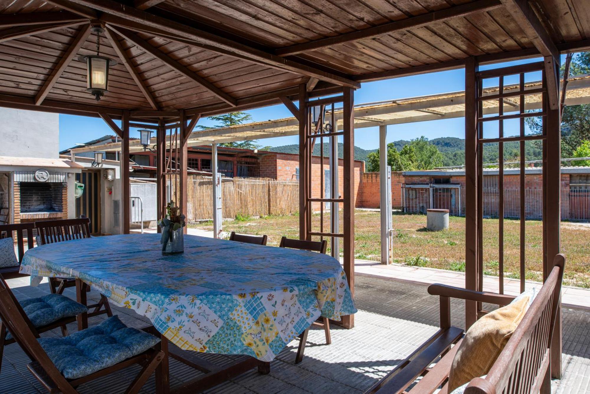 Espacio De Paz, Ideal Para Familias Villa Amalia La Llacuna Exterior foto